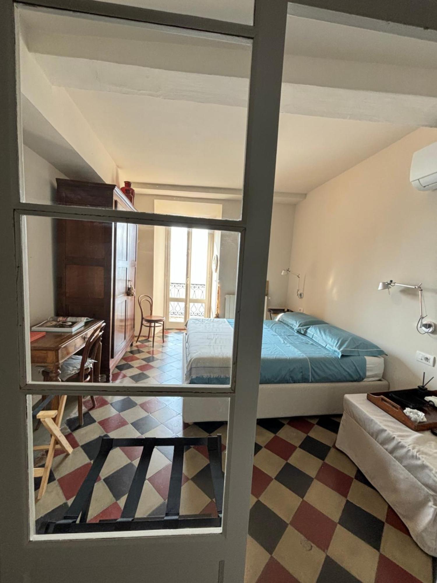 Varenna Caffe Apartment Eksteriør bilde