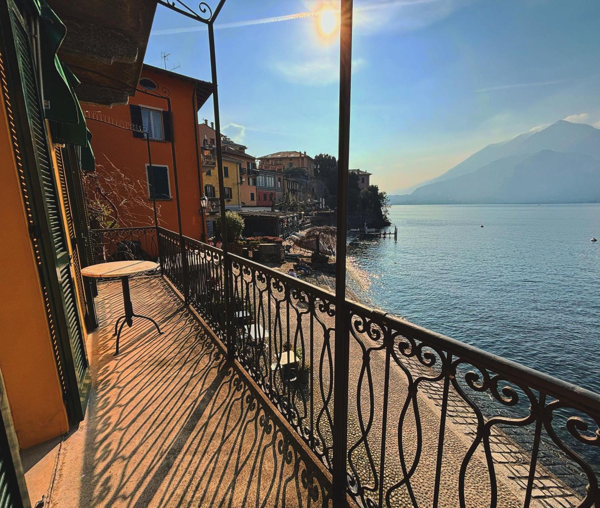 Varenna Caffe Apartment Eksteriør bilde